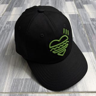 (Category: ) located in . Submitted by stripes.swoosh.store (Listing ID 1449503828, Image 1). Description: .