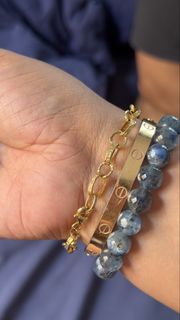 (Category: ) located in . Submitted by preloved_brandedbackup (Listing ID 1449402069, Image 1). Description: .