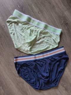(Category: ) located in . Submitted by guybuysnsells (Listing ID 1449343005, Image 1). Description: .