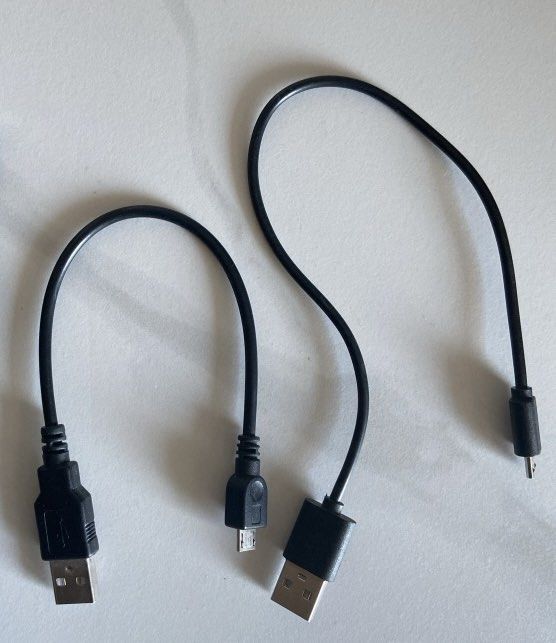 5 pcs… Assorted USB Cables - Micro USB and Lightning (Category: Cables & Adaptors) located in Pasig City. Submitted by meggyt (Listing ID 1449343933, Image 1). Description: - Bundle includes 3 USB cables - 2 Black Micro USB cables (1 short, 1 long) - 1 White Lightning cable - All cables are in working condition - Ideal for charging devices and data transfer - Save money with this convenient bundle!.