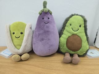 （分類：）位於 。 由 kimchihse33 提交（商品編號 1449428662，圖片 1）。簡介： 。