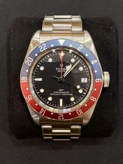 （分類：）位於 。 由 wongyanwatch 提交（商品編號 1449401266，圖片 1）。簡介： 。