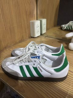 (Category: ) located in . Submitted by shopmik4scloset (Listing ID 1449488425, Image 1). Description: .