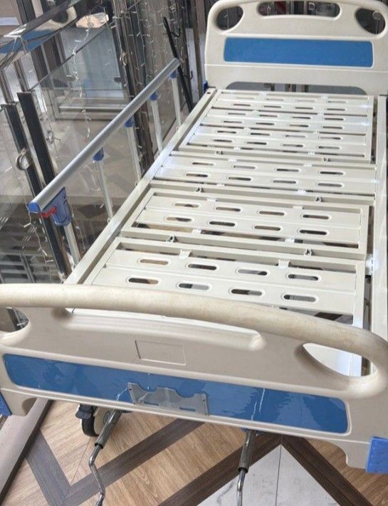 Adjustable Hospital Bed with Side Rails (Category: Medical Supplies & Tools) located in Marikina City. Submitted by golinghong58 (Listing ID 1449422366, Image 1). Description: three cranks hospital bed with free brown mattress( not shown on photo) manual type slightly used negotiable item is in marikina near marquinton delivery is free within marikina or we can shared..