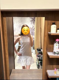 (Category: ) located in . Submitted by lolaliong (Listing ID 1449488662, Image 1). Description: .
