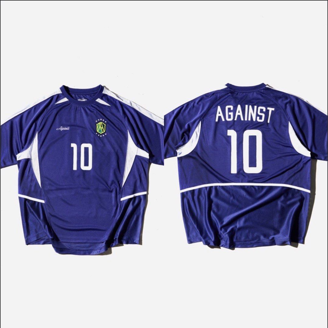 AGAINST LAB JERSEY (Category: Activewear) located in Kuala Lumpur. Submitted by izzatsyazwan.587 (Listing ID 1449510059, Image 1). Description: -sizing m -ada defect sikit - mahal try offer.
