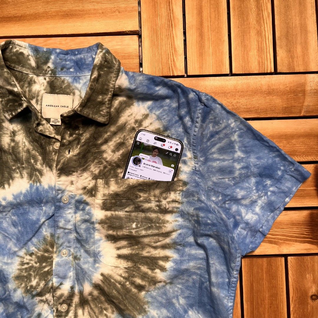 AMERICAN EAGLE TIEDYE POLO (Category: Tshirts & Polo Shirts ) located in Floridablanca. Submitted by d_elevated (Listing ID 1449426340, Image 2). Description: thick fabric no issue as new condition.
