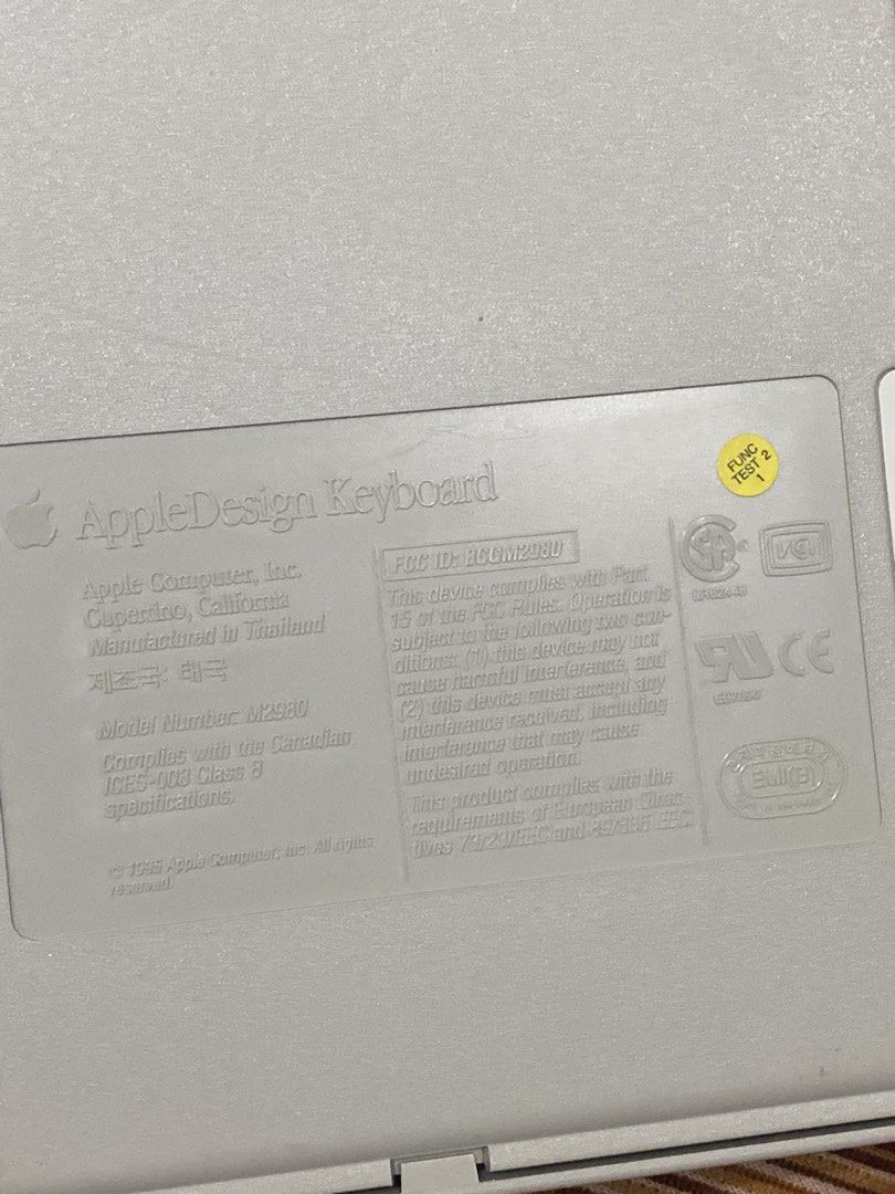 Apple ADB Keyboard and Mouse Set508430536704020482