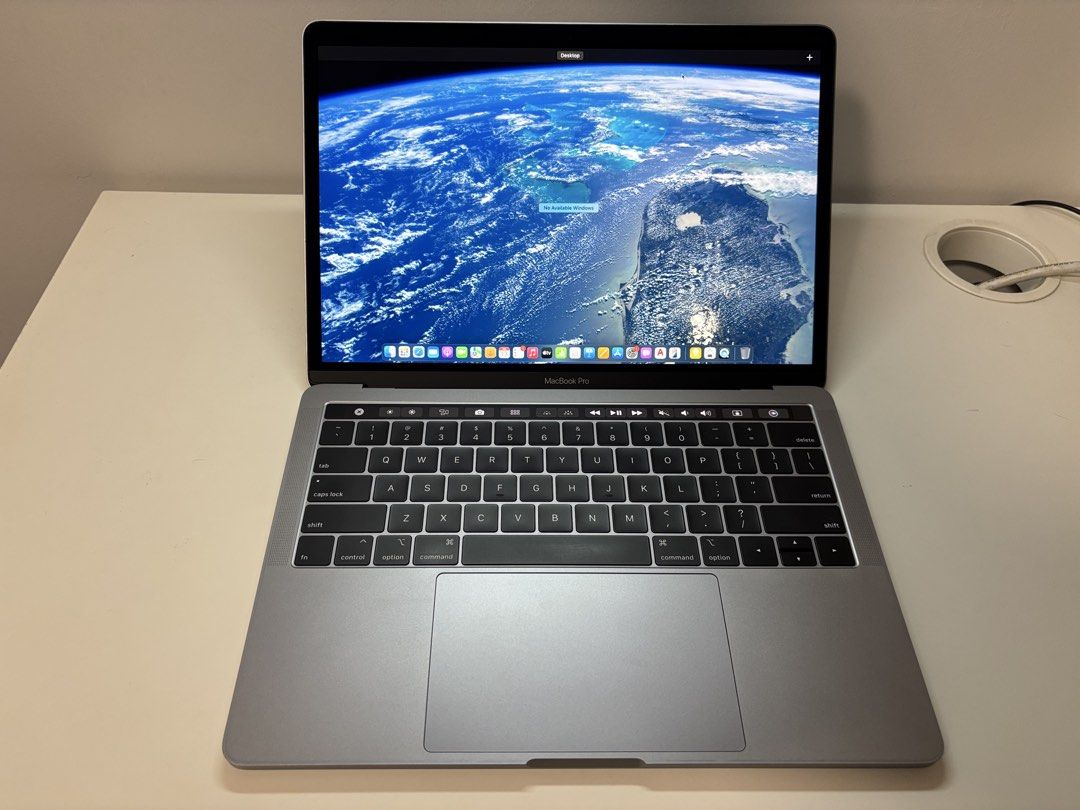 Apple MacBook Pro 13-inch508421217305896964