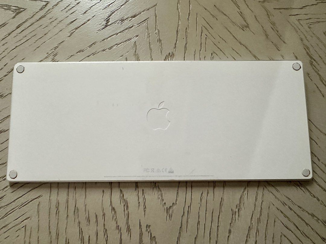 Apple Magic Keyboard A1644508293424119162881