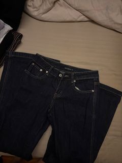 (Category: ) located in . Submitted by ejhdjehs (Listing ID 1449451232, Image 1). Description: .