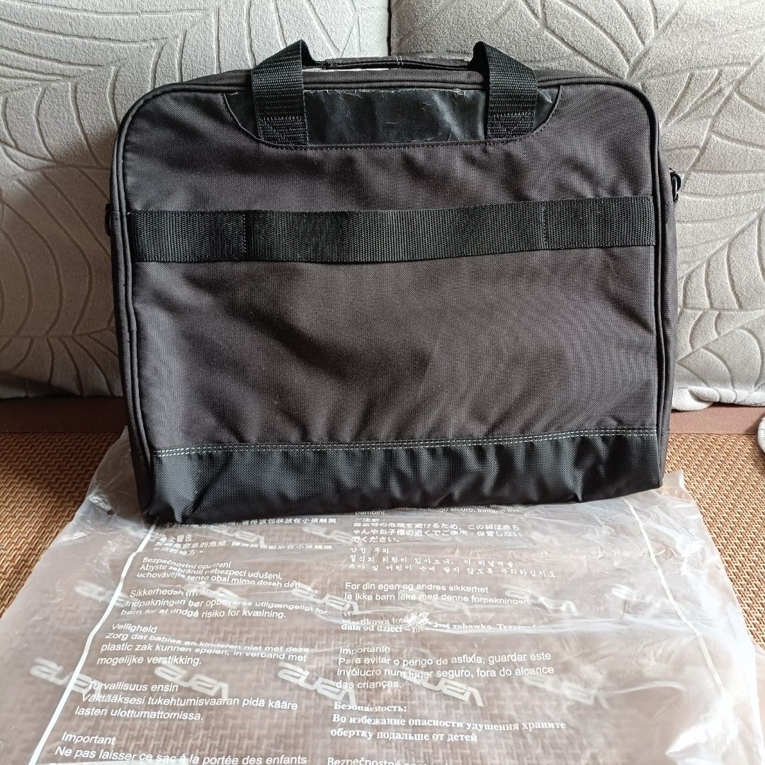 Asus 16" Laptop Bag508307140457932801