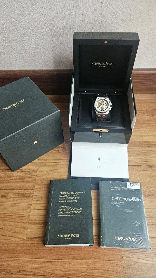 Audemar Piguet Offshore Safari *26470ST (Category: Watches) located in Kuala Lumpur. Submitted by yangkw (Listing ID 1449530535, Image 2). Description: Product detail as below Audemar Piguet Offshore Safari *26470ST Full set Excellent condition Model 26470ST.OO.A801CR.01 Case size 42mm Movement Auto Calibre 3126/3840 Power Reserve Approx 50hr Year : 2016 Retail Price Approx NA My Price RM71,999 Condition 9 /10 Item include : Full set as per pictu