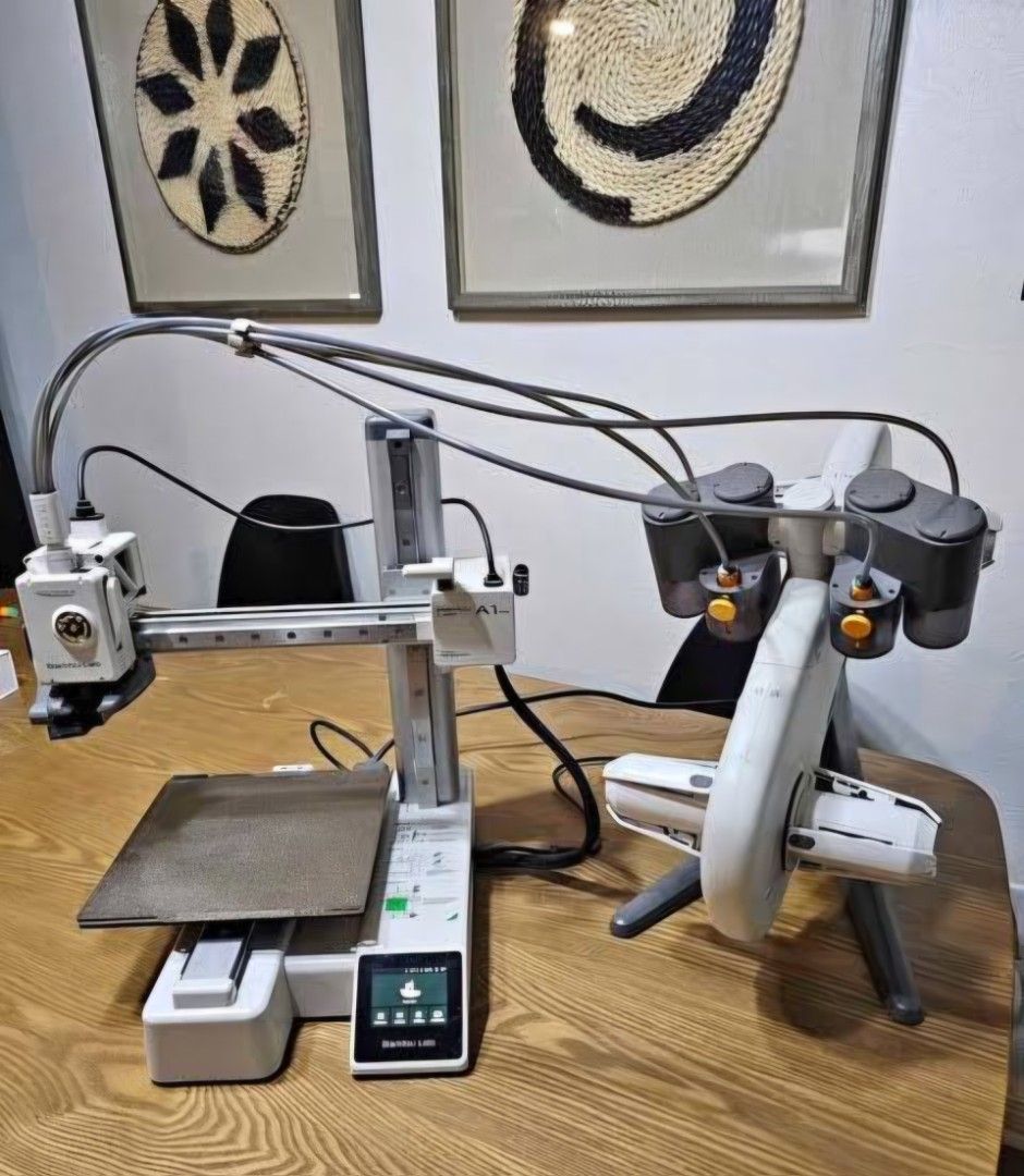 Bambu Lab A1 Mini Combo 3D printer