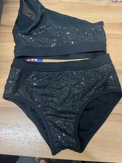 （分類：）位於 。 由 tycoonssss 提交（商品編號 1449370817，圖片 1）。簡介： 。