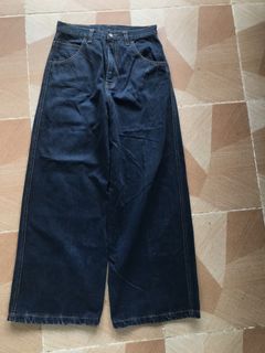 (Category: ) located in . Submitted by thriftwithass (Listing ID 1449336915, Image 1). Description: .