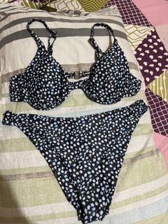 (Category: ) located in . Submitted by volatile.waters (Listing ID 1449531940, Image 1). Description: .