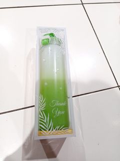 (Kategori: ) berada di . Dikirim oleh reloved_studio (ID iklan 1449431876, Gambar 1). Deskripsi: .