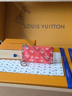（分類：）位於 。 由 hkluxehk 提交（商品編號 1449415567，圖片 1）。簡介： 。