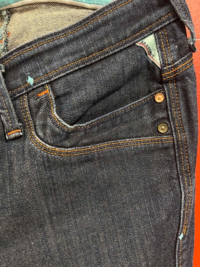 Brappers Dark Wash Flare Jeans (Category: Jeans) located in Cainta. Submitted by up_for_second_chance (Listing ID 1449438756, Image 3). Description: BRAPPERS Low Waist Bootcut Jeans Waist: 27-28 inches (opening is 30-32 inches when laid flat) Hips: 36-43 inches Thigh: 21-24 inches Rise: 9.5 inches Length: 36.5 inches Japanese Brand Get all four low waist jeans [HUDSON (US brand) + BRAPPERS (Japanese brand) + SWEET CAMEL (Japanese brand) + NIX JEA