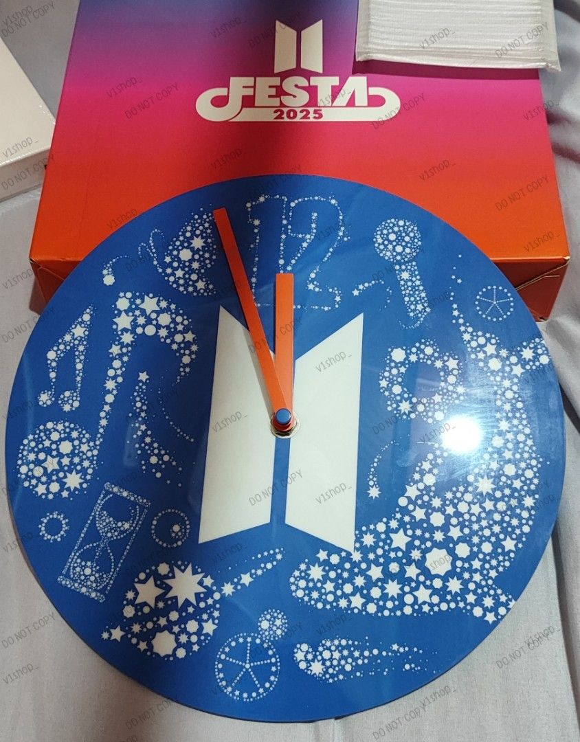 BTS 2025 FESTA TWO-WAY CLOCK (Category: Clocks) located in Calamba. Submitted by v1shof_ (Listing ID 1449397677, Image 1). Description: 📦 OHNAND (UNSEALED) 💰 Original Price: ₱1,800 ✅ Opened only for product inspection 💯 Excellent condition 📦 Complete with box and inclusions 📦 What you see is what you get 🗨️ Feel free to message me for more photos or details and if you want to negotiate or ask for a lower price! ✨ 🤝 Meetup or shipping avail