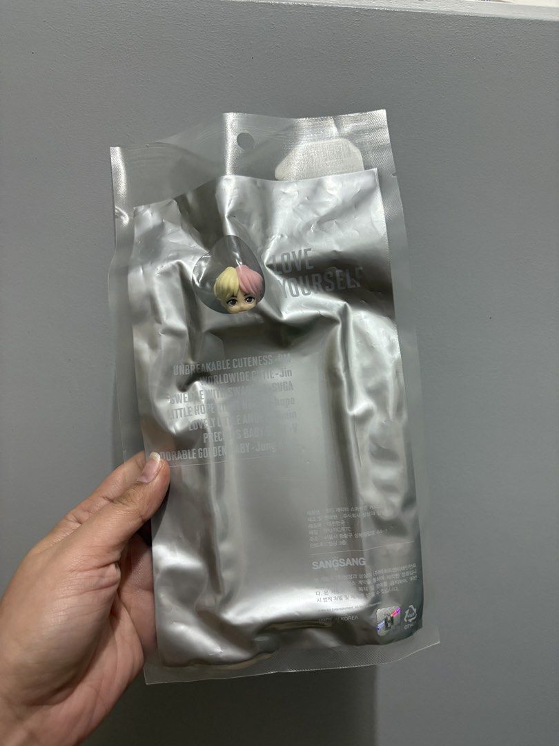 BTS Galaxy S10 Phone Case with V Figure (Category: Cases & Sleeves) located in Subic. Submitted by dear.jeveaph (Listing ID 1449499570, Image 2). Description: - Clear phone case for Samsung Galaxy S10 - Features a cute V character design - Comes with a detachable V figure accessory - Ideal for BTS fans - Show your love for V and BTS.