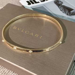 （分類：）位於 。 由 eluse_luxury 提交（商品編號 1449426463，圖片 1）。簡介： 。