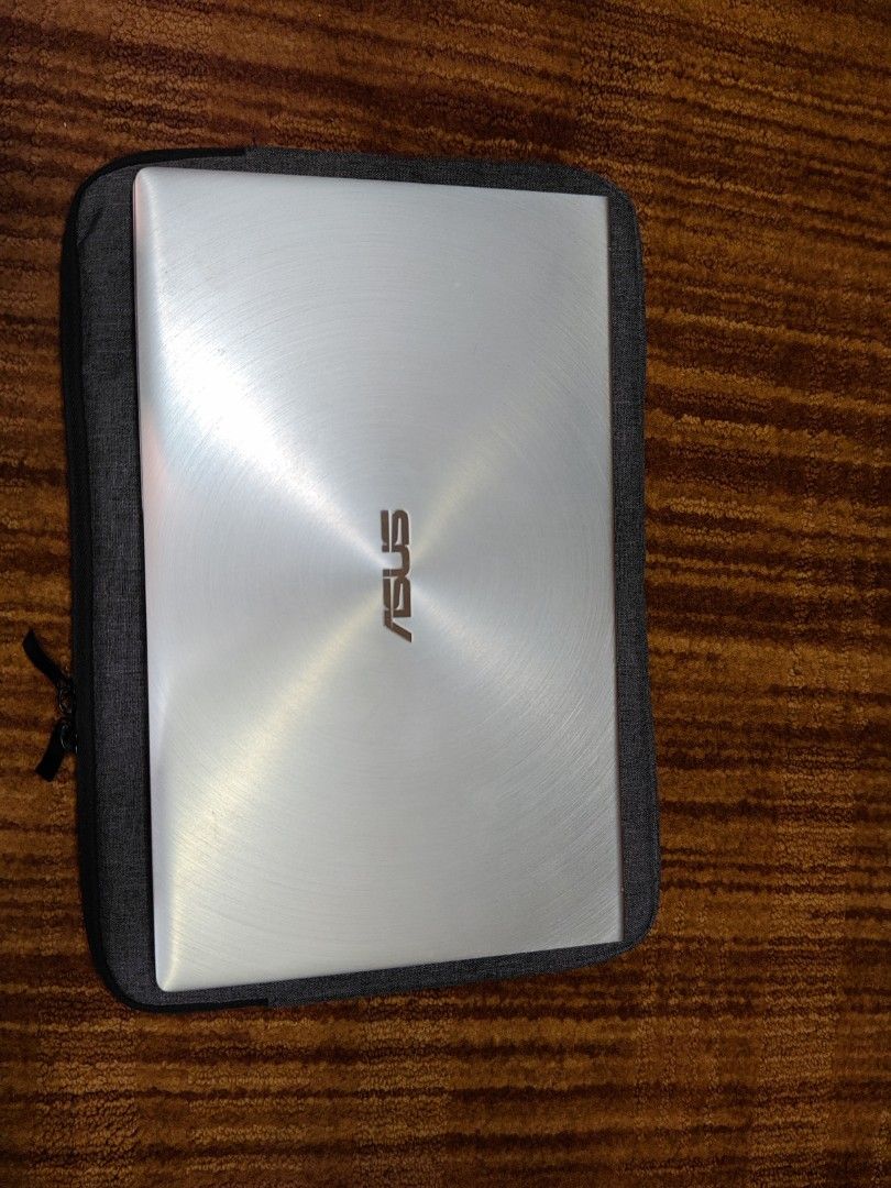 Carousell Branded Laptop Sleeve508307143153438723