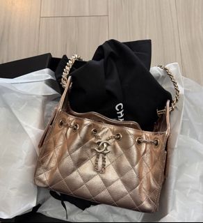 (Category: ) located in . Submitted by maison_elan_sg (Listing ID 1212912384, Image 1). Description: .