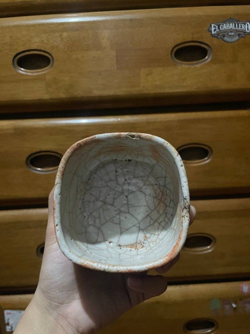 Chawan Bowl (Category: Coffee & Tea Tableware) located in Caloocan City. Submitted by icynom (Listing ID 1449386468, Image 2). Description: Chawan Bowl RFS - barista dati and stock nalang yan, it's been yrs using it good for making matcha, may 2 defect lang sya sa may tip and as you can see may parang cracks sya na style Marilao Loc No COD Shipping - shoulder ni Buyer Mode of Payment Gcash.