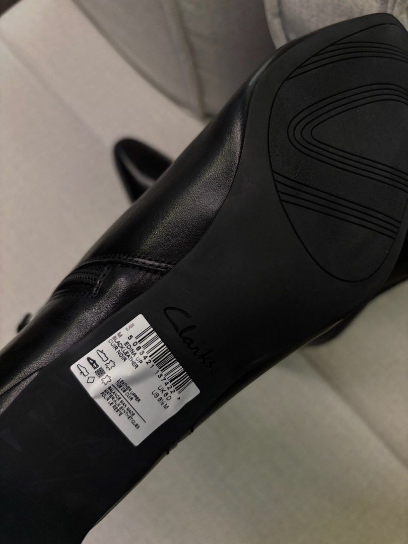 Clarks Womens Edina Up Black Leather (Category: Boots) located in Kuching. Submitted by sherifahd (Listing ID 1449421836, Image 3). Description: brand new boots, never been worn or used at all. bought for RM329 on sale, letting go for only RM200!! still in perfect condition, just looking for a new owner to make use of them!.