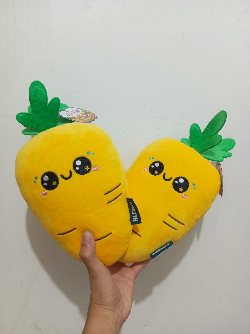 Clicksees Carrot Plush Toy 8" (Category: Plushies & Soft Toys) located in Santa Rosa. Submitted by squishyfables (Listing ID 1449457286, Image 3). Description: Brandnew with papertag and etiketa 💸 150 each ✨380 take all (3pcs) - 8 inches - 1pc orange and 2pcs yellow *Payment first before shipping. *Shipping fee shouldered by buyer..