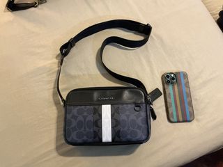 (Category: ) located in . Submitted by coachseller (Listing ID 1449338317, Image 1). Description: .