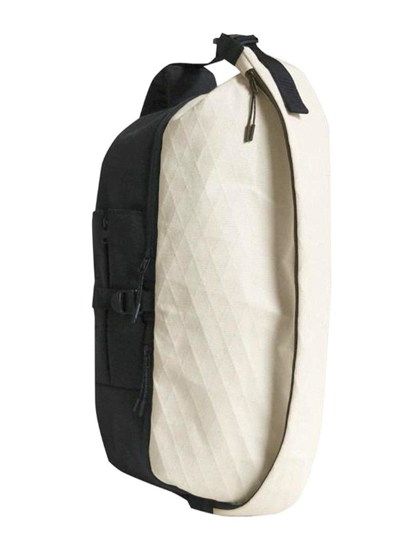 Code Of Bell X-PAK Pro Tourer (Category: Luxury Bags & Wallets) located in Manila. Submitted by _mlb94 (Listing ID 1449396808, Image 1). Description: The X-PAK (pronounced cross-pack) is a multipurpose, multi-functional everyday sling bag/messenger for the modern, active lifestyle. The newest TOURER collection is the minimalist version of the original X-PAK. Beauty in its subtlety, focusing on the unique form and style. And further enhanced with 