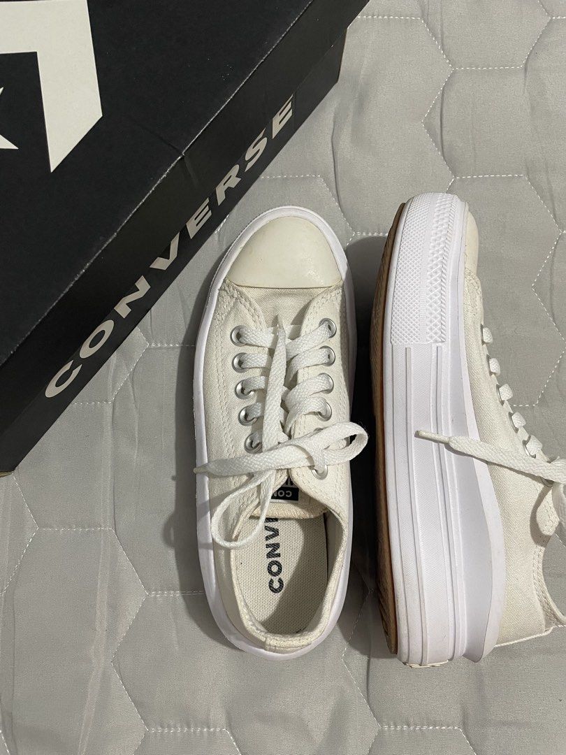 Converse platform white sneakers (Category: Sneakers) located in Manila. Submitted by dbbjll (Listing ID 1449373060, Image 2). Description: .