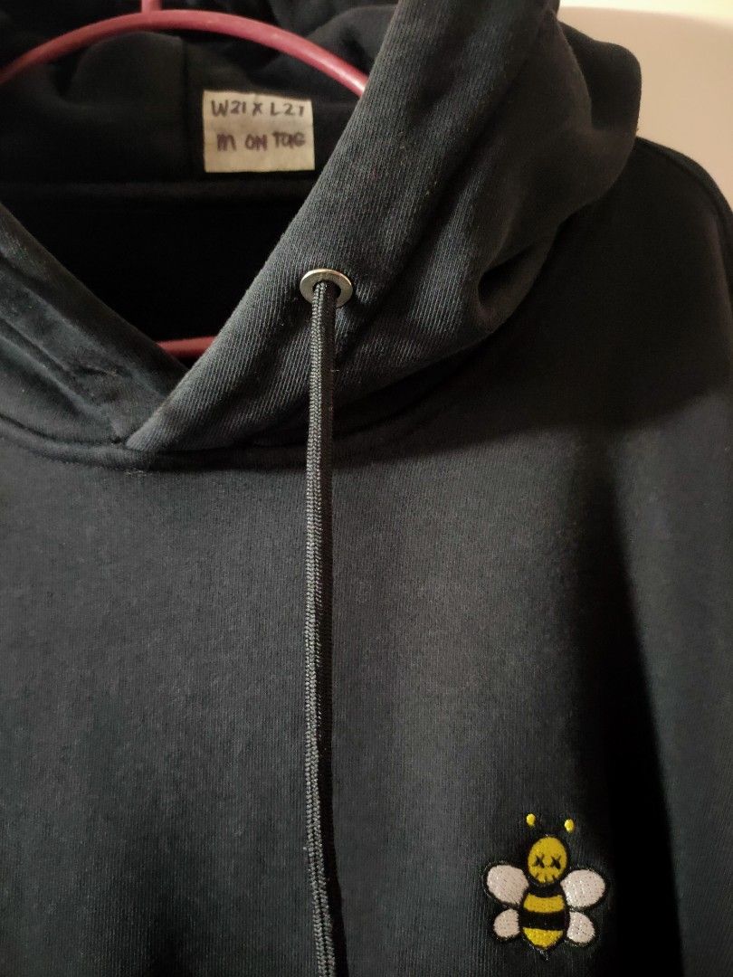 Dior Homme Hoodie Jacket (Category: Luxury Apparel) located in Cavite. Submitted by firstclassthrift (Listing ID 1449426464, Image 3). Description: FS Dior Homme Hoodie Jacket Flaws No neck tag, pinutol lace sa Banda dulo, need wash heavy cloth Wash tags only available Size on tag M (W21 x L27) Price: 800 + Sf DM for those interested buyers.