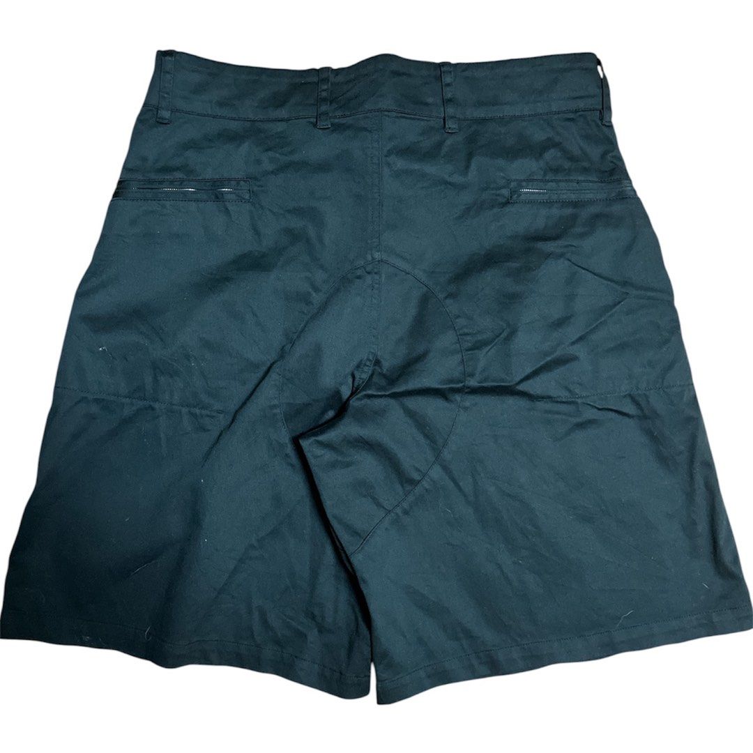 Dior x Stone Island Nylon Shorts (Category: Shorts) located in Bacolod City. Submitted by eman_03 (Listing ID 1449459378, Image 2). Description: WTS! 📍Dior x Stone Island Nylon Shorts Size 30-32 Waistline 19.5 in Length Excellent Condition No issues -Bacolod City, Negros Occidental 📥DM Can Ship Nationwide via J&T Express Payment Method via Gcash or Bank Transfer.
