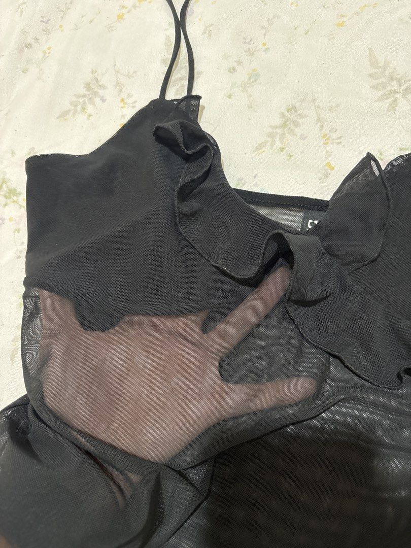 Divided H&M Black Mesh Ruffle Camisole Top (Category: Sleeveless) located in Marikina City. Submitted by koletteyy (Listing ID 1449387843, Image 2). Description: - worn once - S on tag but can fit ‘til semi L 40C bust (stretchy) - no flaws .