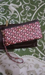 (Kategori: ) berada di . Dikirim oleh melatialyaaa36 (ID iklan 1449428025, Gambar 1). Deskripsi: .