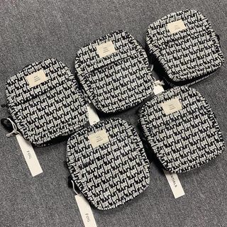 （分類：）位於 。 由 resell.hubhk 提交（商品編號 1449509557，圖片 1）。簡介： 。