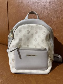 (Kategori: ) berada di . Dikirim oleh cutiepreloved.id (ID iklan 1449342394, Gambar 1). Deskripsi: .