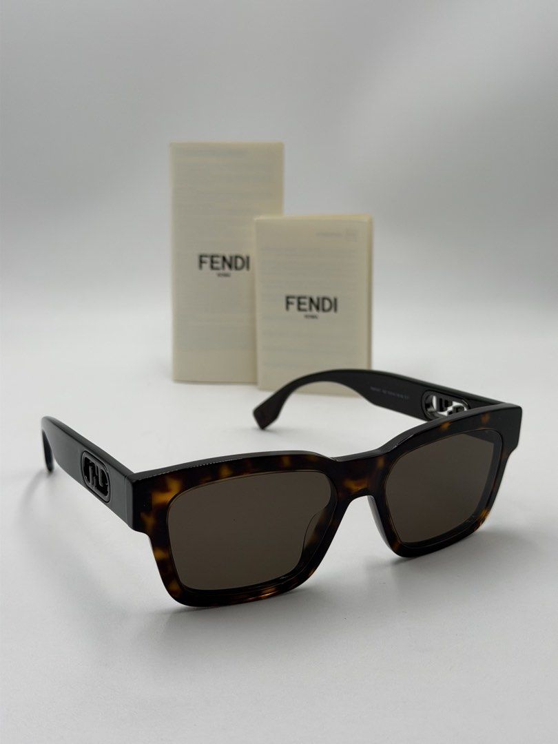 FE40107IFendi O’Lock Acetate Square Sunglasses (Category: Luxury Accessories) located in Quezon City. Submitted by _cmluxephilippines (Listing ID 1449369584, Image 2). Description: Fendi O’Lock Acetate Square Sunglasses (specifically style FE40107IFendi O’Lock Acetate Square Sunglasses (specifically style FE40107I in Dark Havana/Tortoise shell).Key Product DetailsDesign: Features a chunky, bold square/Wellington frame silhouette.Details: Accented