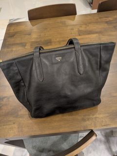 (Category: ) located in . Submitted by preloved.items.sale (Listing ID 1449482865, Image 1). Description: .