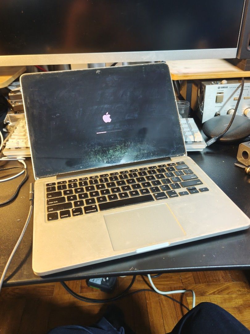 FREE Macbook Pro A1502 Laptop Pc apple ipad508293415877355522
