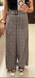 (Category: ) located in . Submitted by justlikenewcloset (Listing ID 1449385636, Image 1). Description: .