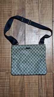 (Category: ) located in . Submitted by Thrift_ni_Babac (Listing ID 1449342667, Image 1). Description: .