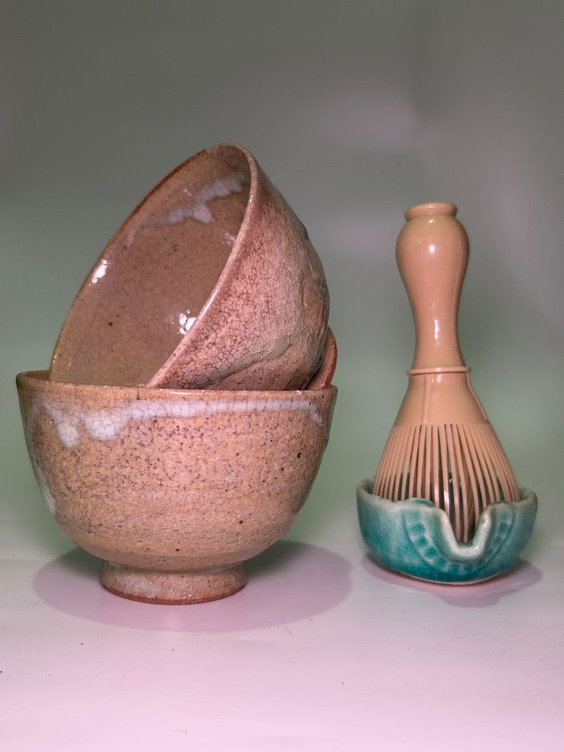 Handmade Ceramic Matcha Bowl only (Category: Coffee & Tea Tableware) located in Taguig. Submitted by Rare_findsmnl (Listing ID 1449436074, Image 2). Description: Code: Yumako Hagi-ware matcha bowl, characterized by its rustic, textured aesthetic and creamy white glaze drippings. ₱199 Available 2pcs Size: H: 2.8” Diameter 4” Color white Material: Stoneware 🍯in excellent condition 🍯thick & heavy 🍯with markings - Beautiful handmade ceramic matcha