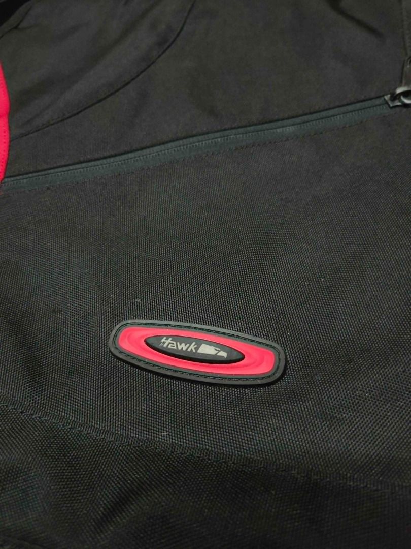 Hawk Messenger Bag (BRED) (Category: Sling Bags) located in Manila. Submitted by montillano25396 (Listing ID 1449488869, Image 2). Description: -Hawk Messenger Back Red and Black Combination - Size: Large Minimal issue: rust stain and minor fade - Still in Great Condition.