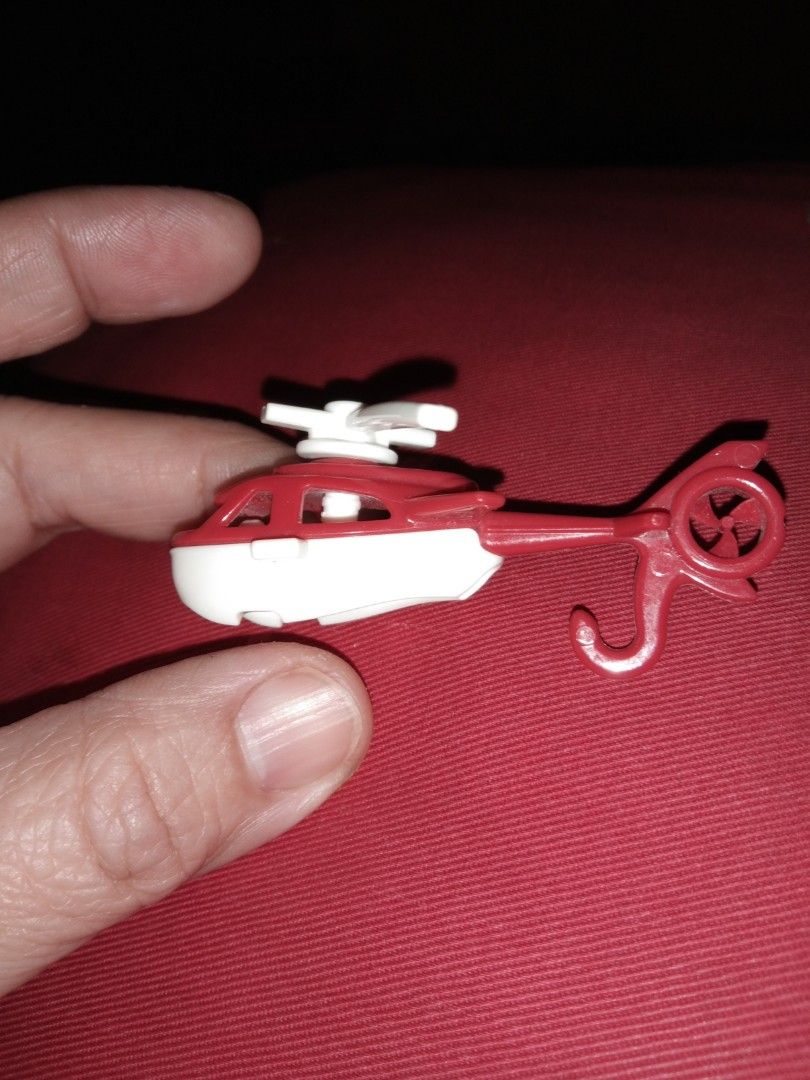 Helicopter toy (Category: Kids Toys) located in Quezon City. Submitted by eidorableshop (Listing ID 1449498002, Image 2). Description: .