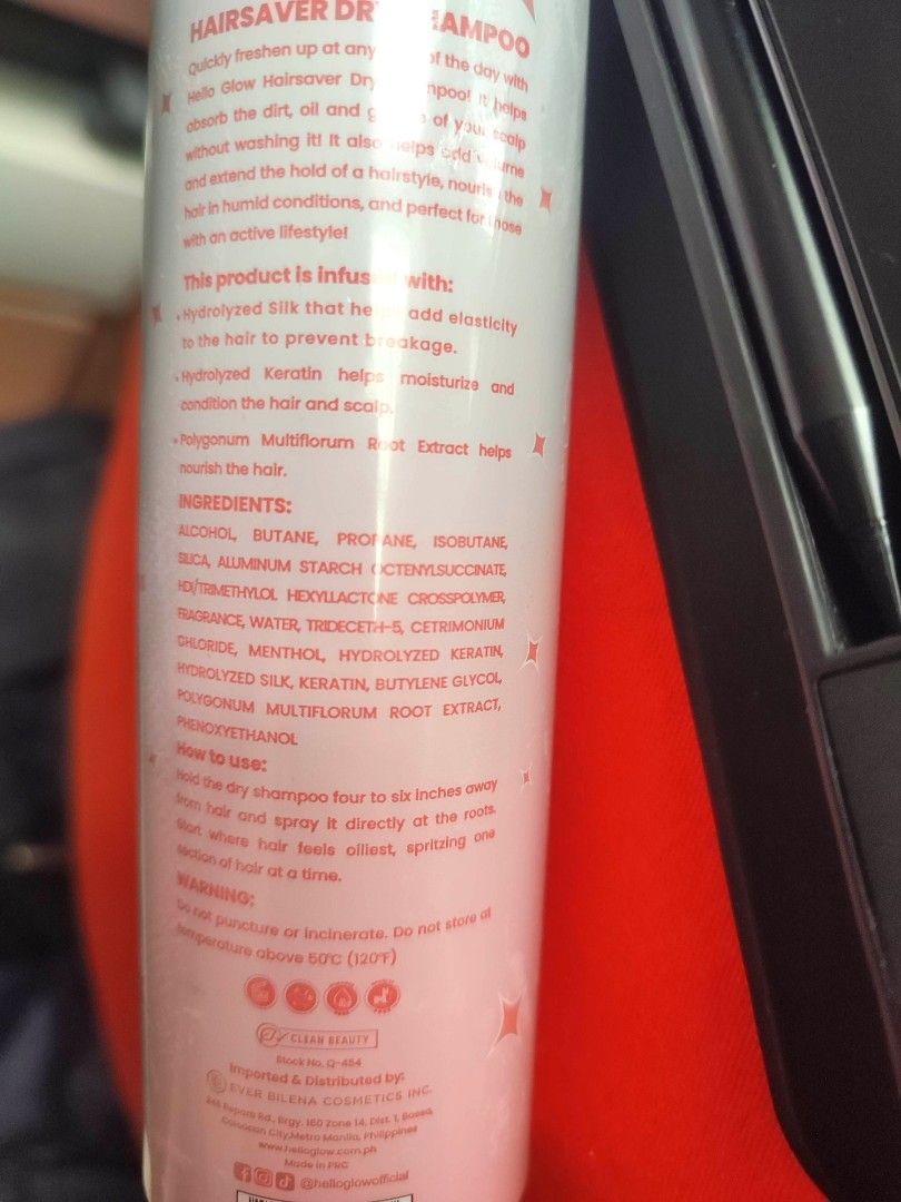 Hello Glow Hairsaver Dry Shampoo 150ml (Category: Hair) located in Pasig City. Submitted by camala (Listing ID 1449434119, Image 3). Description: New. Original price 300 Paraben free, cruelty free Quickly freshen up at any time of the day with hello Glow Hairsaver dry shampoo it helps absorb the dirt,oil and grease of your scalp without washing. It also helps add volume and extend the hold of a hairstyle, nourish the hair in humid conditions, and